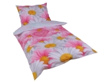 Jarní a letní inspirace do ložnice – květinové povlečení a dekorační polštáře